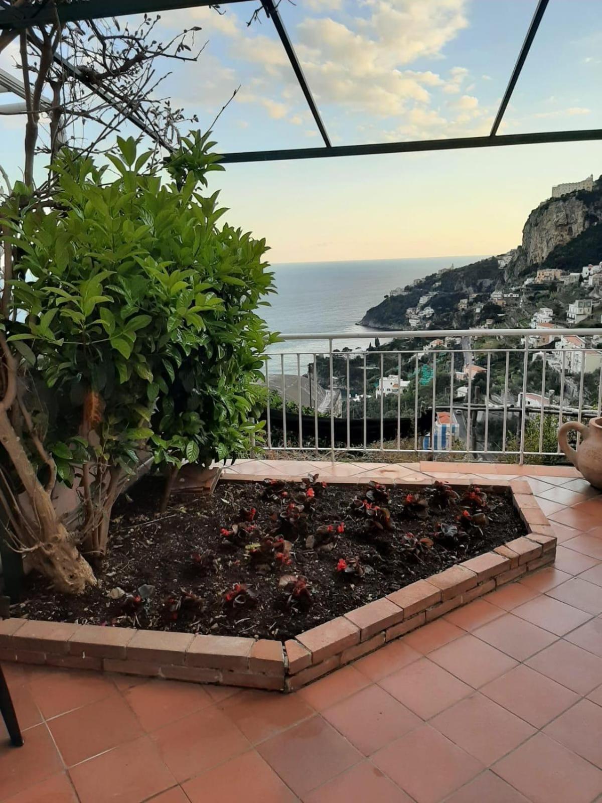 Appartamenti Da Giovanna Amalfi Exterior foto